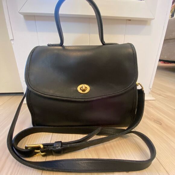 Vintage Coach 9977 Black Manor Bag Top handle crossbody Black Flap USA with copp - Picture 2 of 16